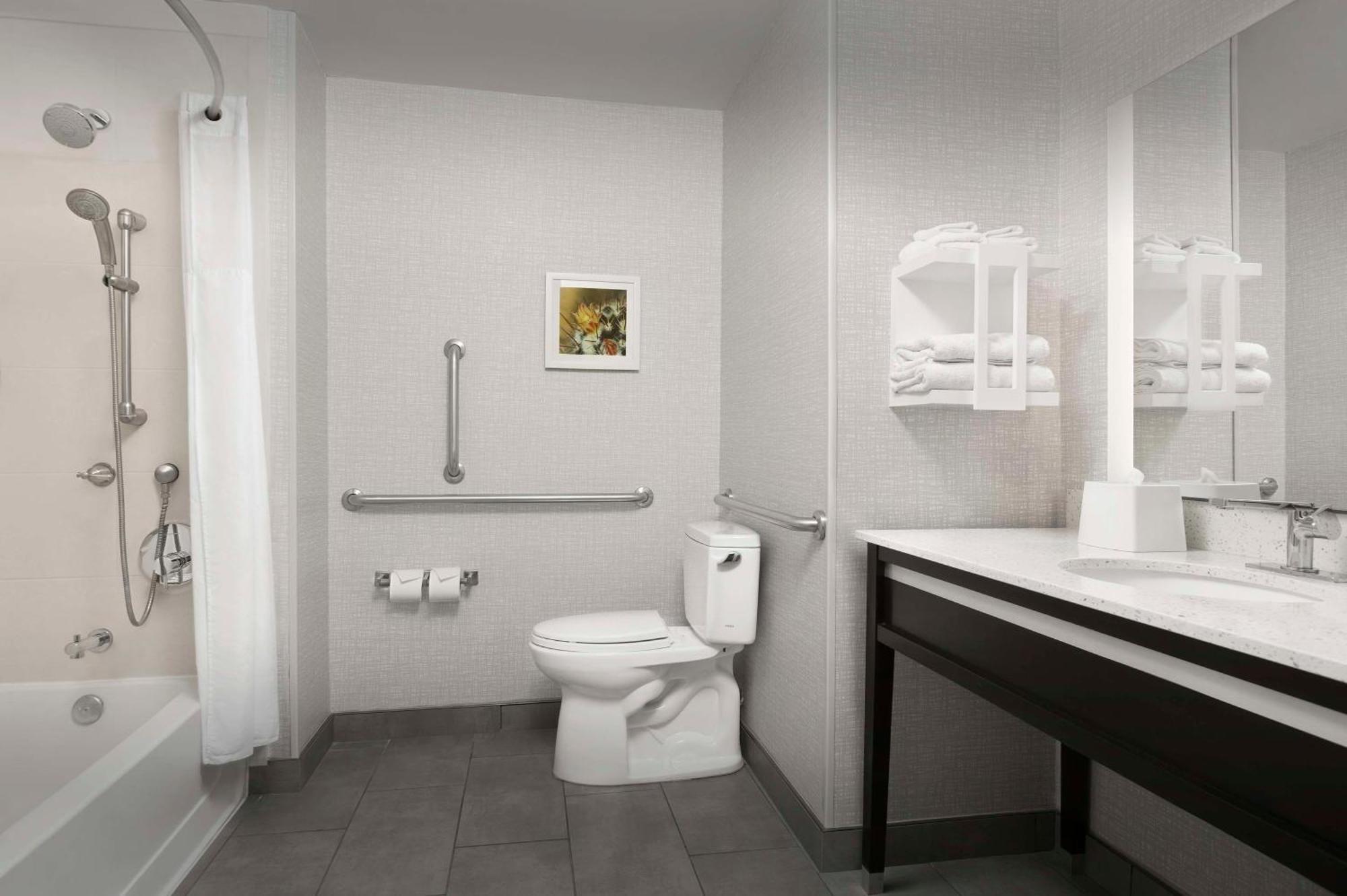 Hampton Inn & Suites El Paso/East Екстериор снимка